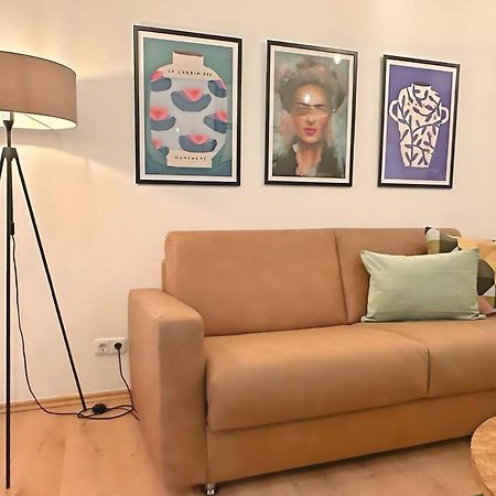 Urban & Chic: 2Bdr, Parkplatz Apartment Witten Ngoại thất bức ảnh