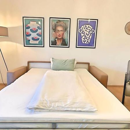 Urban & Chic: 2Bdr, Parkplatz Apartment Witten Ngoại thất bức ảnh